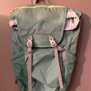 Camelbak Arete 18 Hydration Pack